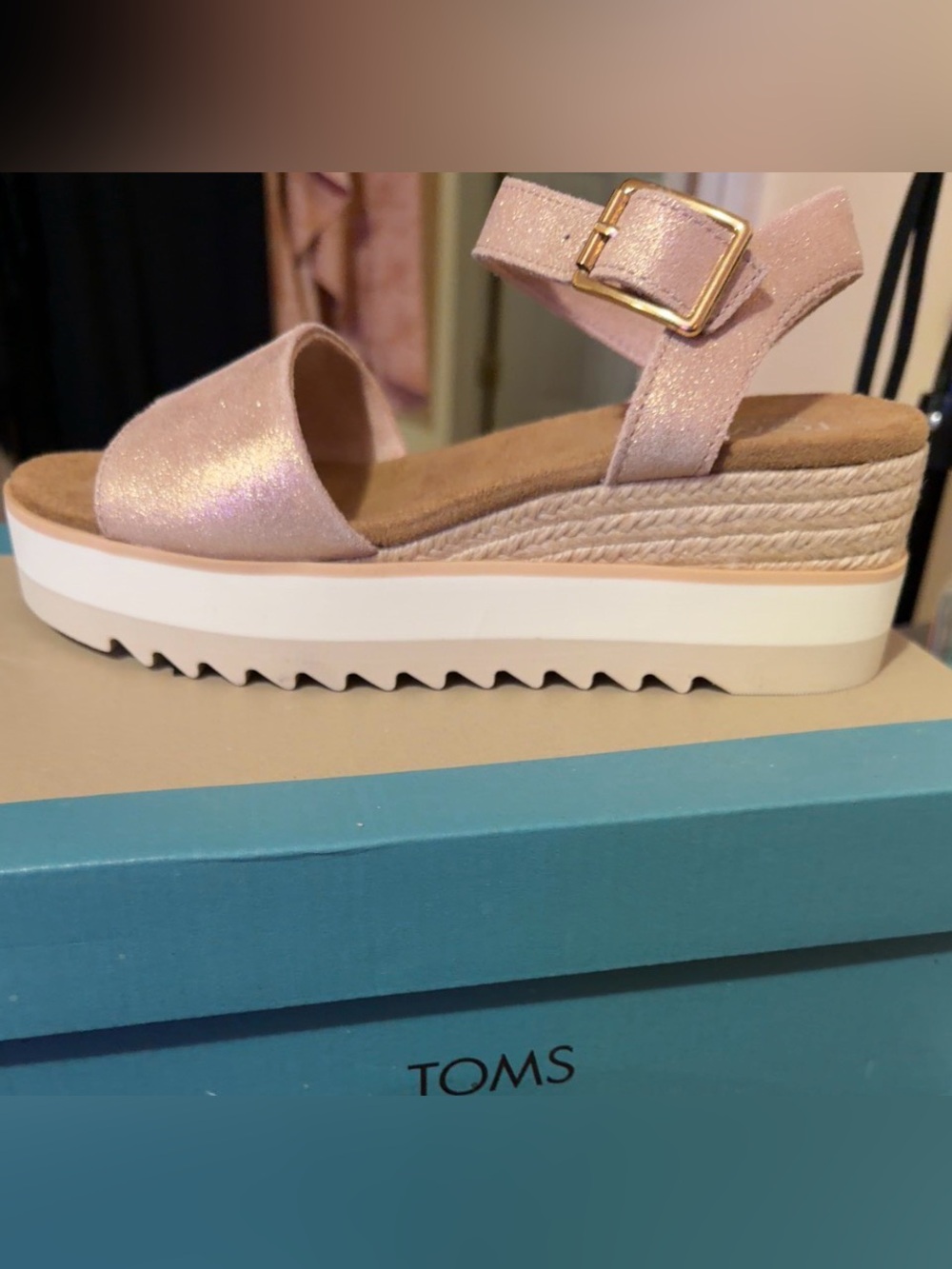 TOMS Diana Wedge Sandals with Ankle Buckle in Pink Rose Metallic Color. NIB